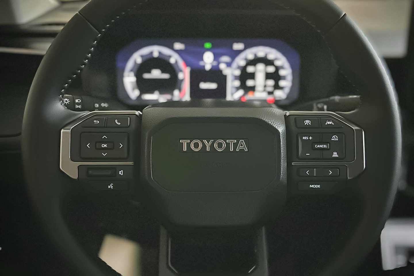 Instrument cluster of a Toyota Hilux